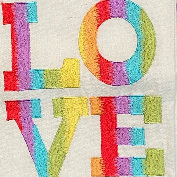 Isaac Mizrahi set of 2 Love kitchen towels - Picture 3 of 6